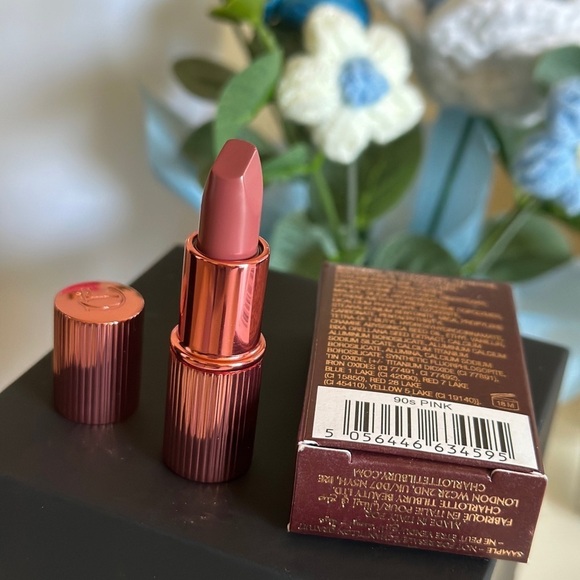 NEW Charlotte Tilbury K.I.S.S.I.N.G 90'S PINK Mini Lipstick - Picture 2 of 11